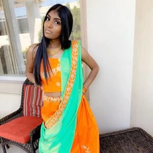 Meet your Posher, Christina